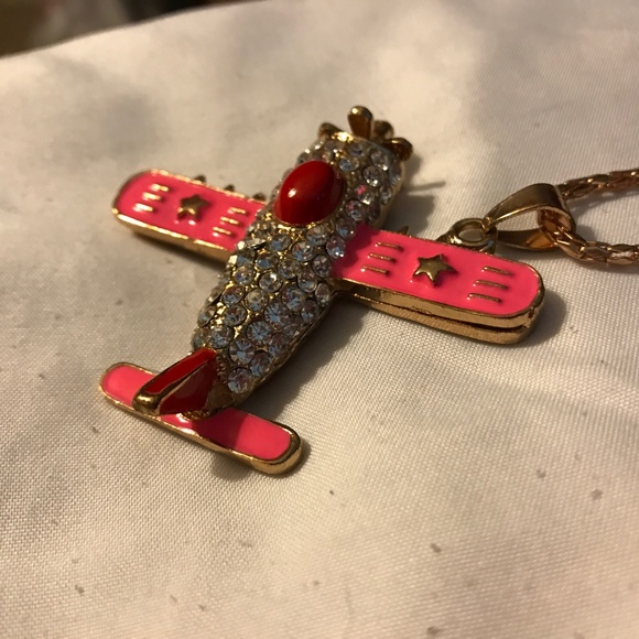 - Betsey Johnson Airplane Necklace - Picture 5 of 5